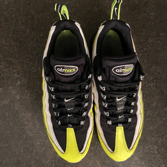 Nike Air Max 95 Premium 'Volt Glow' - Size 8.5 - Picture 6 of 10
